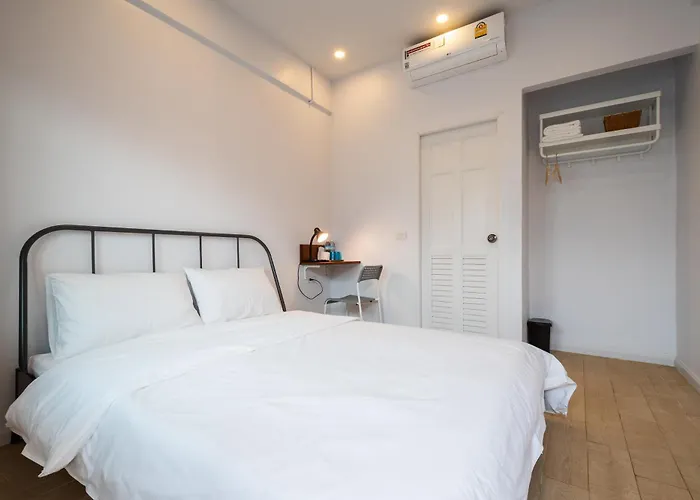Morn-Ing Hostel Bangkok